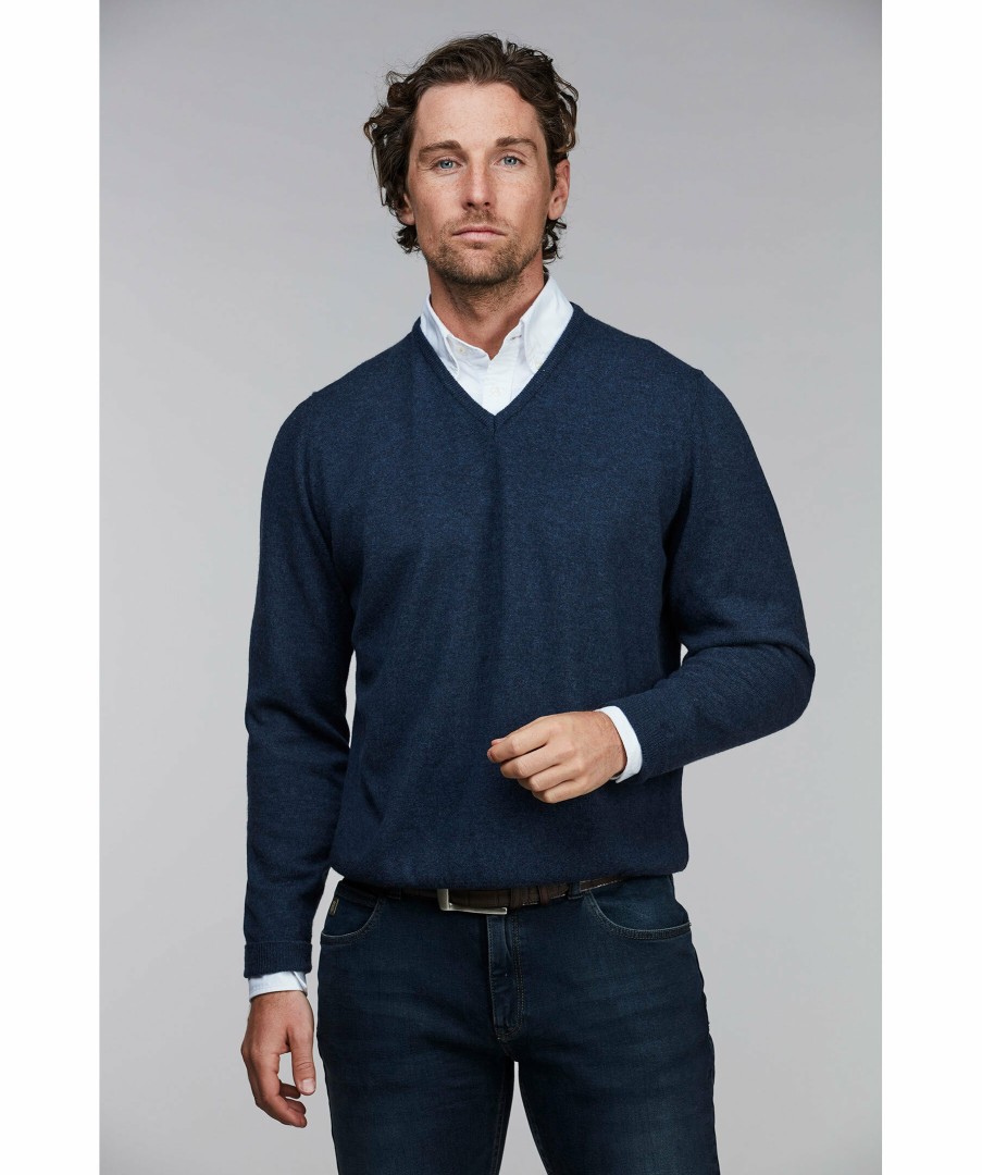 Man Hansen & Jacob Trojor & Hoodies | Geelong V-Neck Sweater