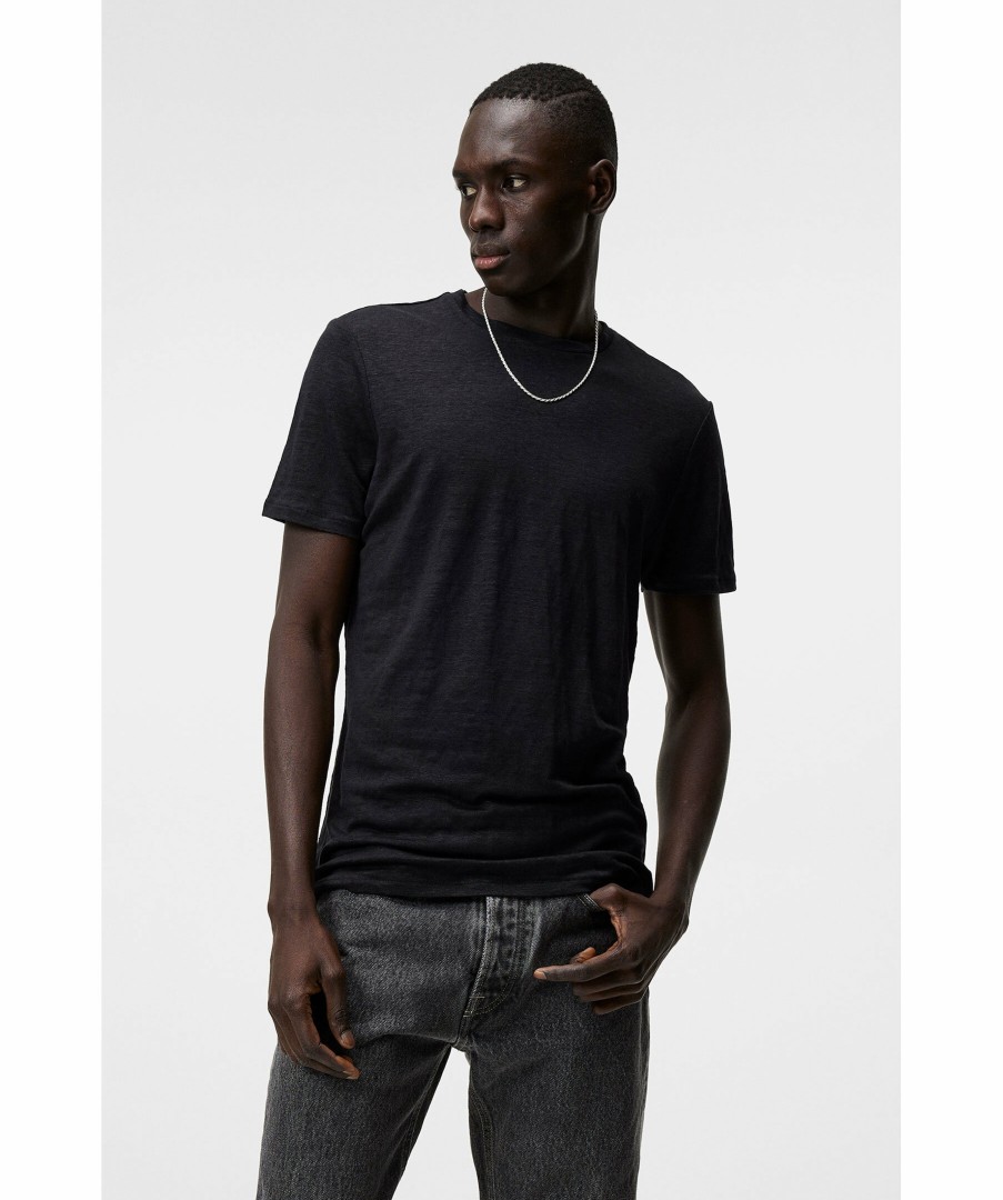 Man J Lindeberg T-Shirts | Coma Linen Tee