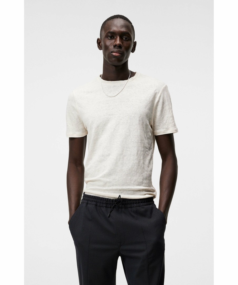 Man J Lindeberg T-Shirts | Coma Linen Tee