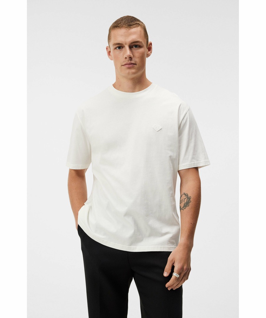 Man J Lindeberg T-Shirts | Hale Logo Patch T-Shirt