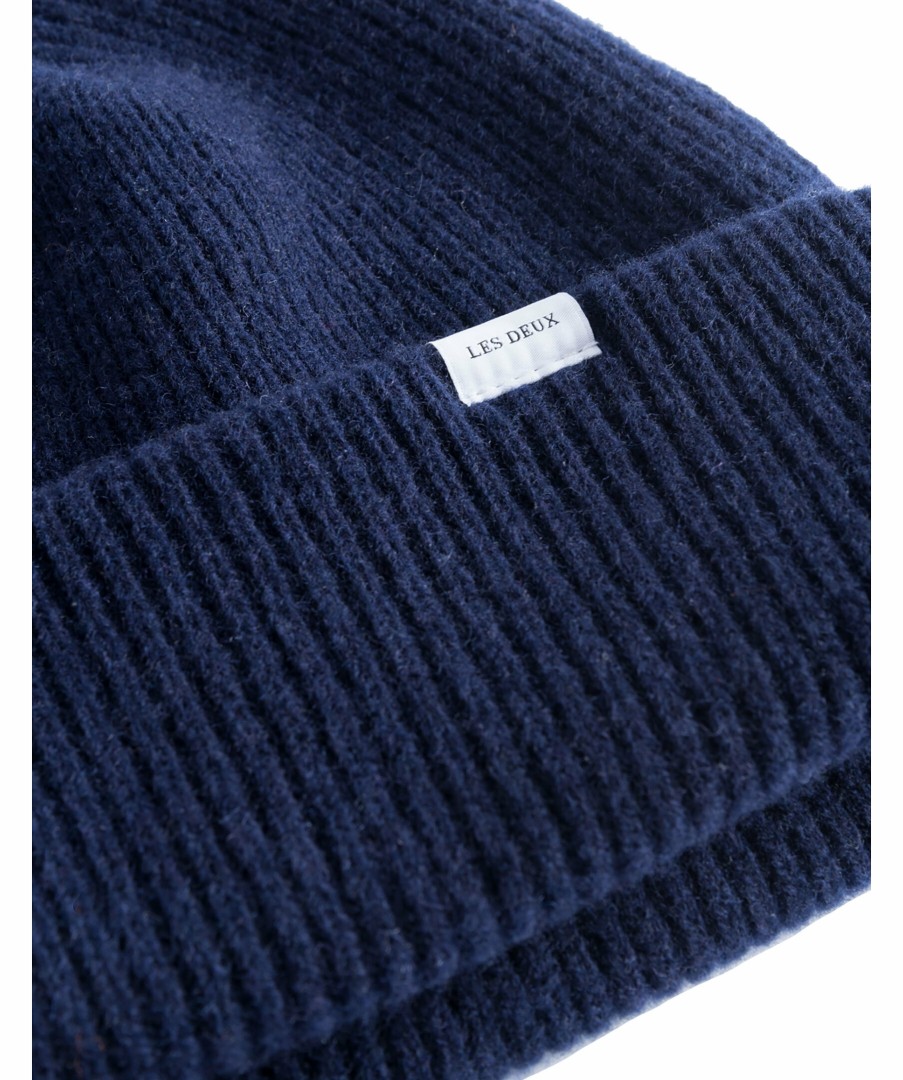 Man Les Deux Mossor | Wayne Wool Beanie