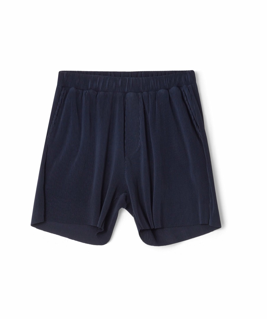 Man Aveny Shorts | West Plisse Shorts